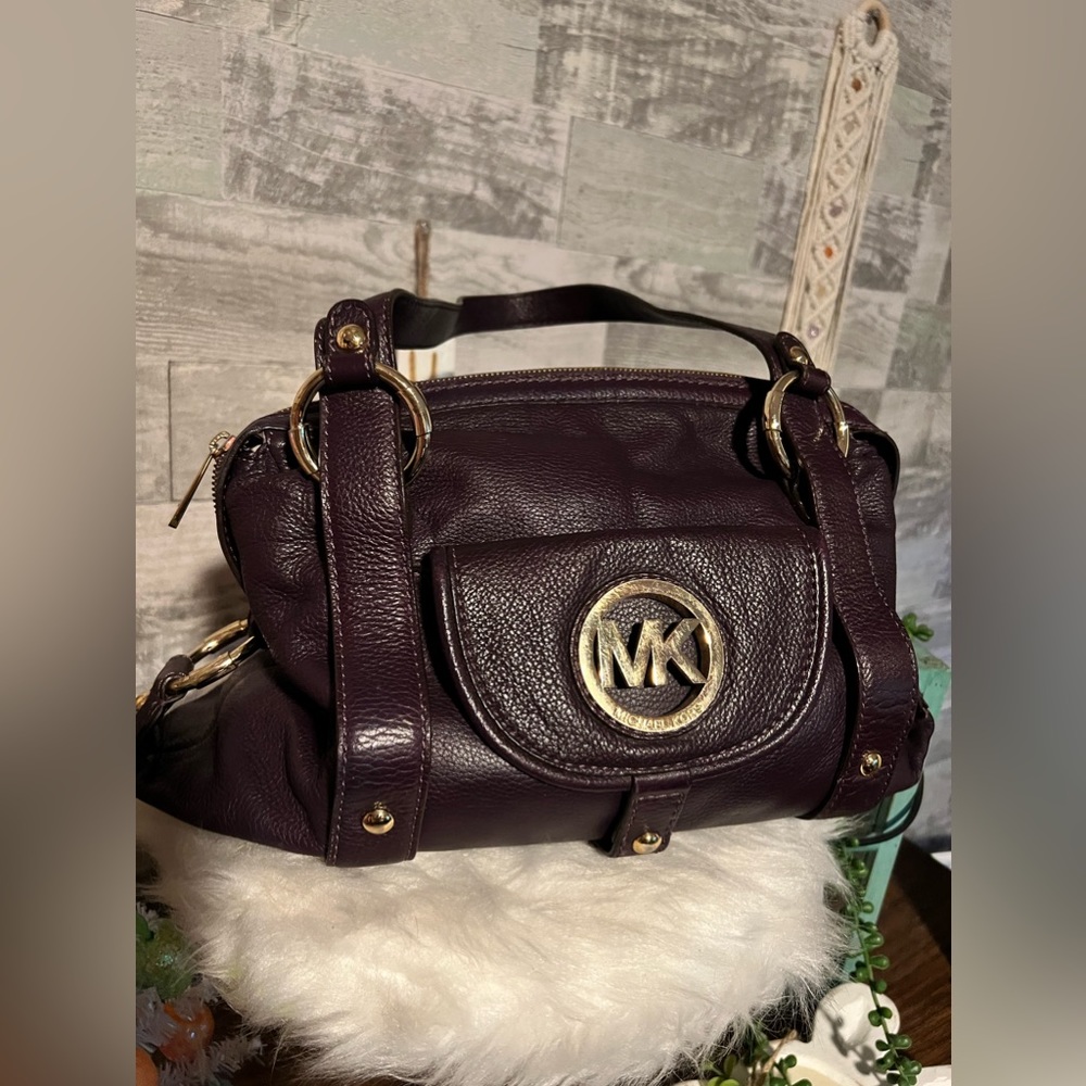 Michael Kors Purple Leather Shoulder Bag